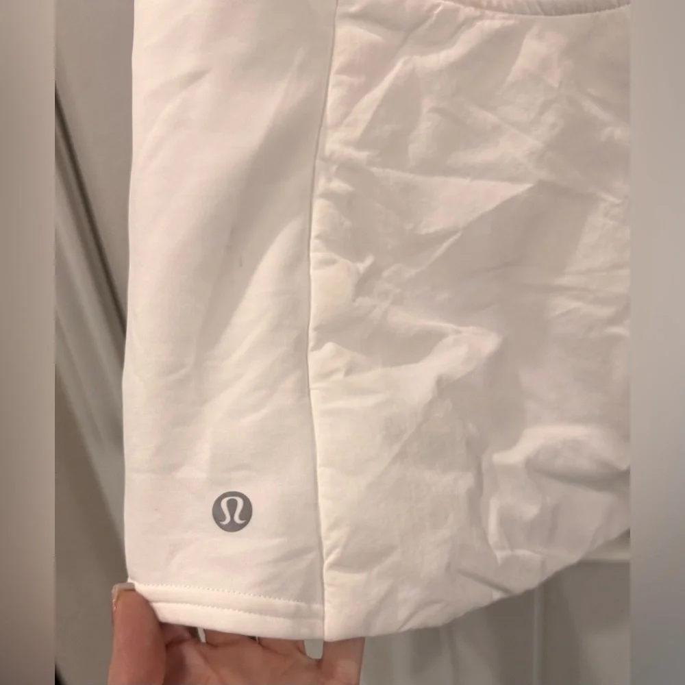 Lululemon Another Mile Vest in White